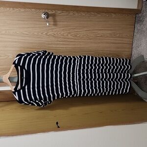 Women's Banana Republic short sleeve dress - size large